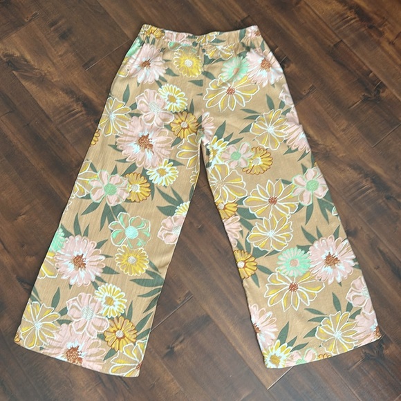 ROXY Women’s Floral Wide-Leg Pants, size Medium, cotton blend w/ linen texture! - Picture 6 of 11
